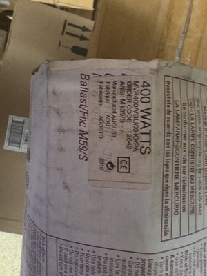 GE  400W MVR400/VBU/XHO/PA  12642 MULTI VAPOR LAMP (NOS)