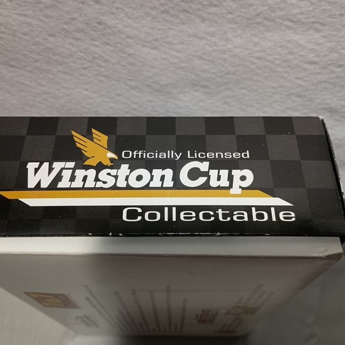 RICHARD PETTY / DALE EARNHARDT 7 Time Champions 1:64 Race Car Transporter 1995 - Picture 3 of 13