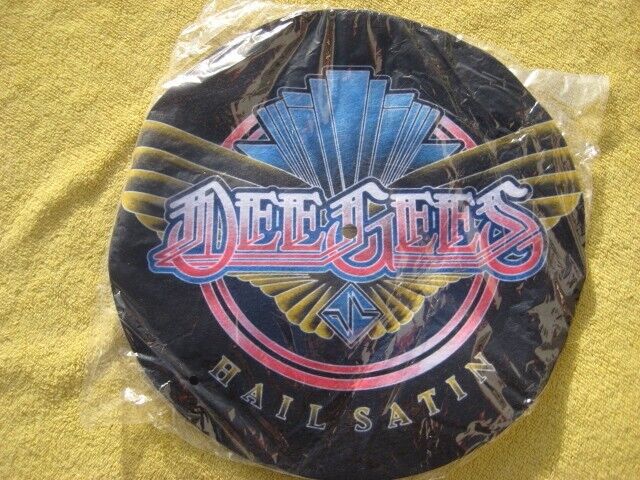 Slip Mat for Vinyl record Foo Fighters Dee Gees Hail Satin