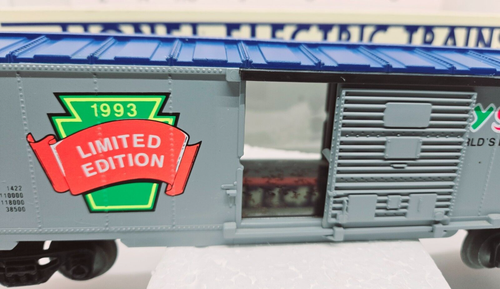 Lionel 6-16808 O Gauge Toys R Us Limited Edition 1993 Boxcar - Picture 4 of 9