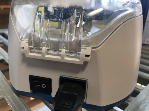 VWR Mini Zentrifuge C0803 + 32 x 0,2 ml Rotor (mit 60 Tagen Teile- & Arbeitsgarantie) - Bild 2 von 5