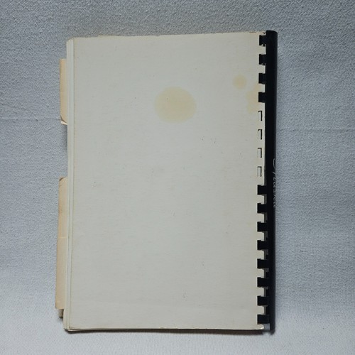 1981 Kitchen Favorites from Whale Pass Alaska - Cookbook Publishers Inc. - Bild 3 von 3