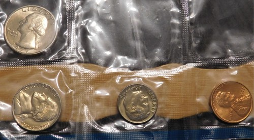 Large Lot of U.S. Partial Mint Sets. 71 Separate Coin Envelopes, 1969 - 1992. - Picture 3 of 8