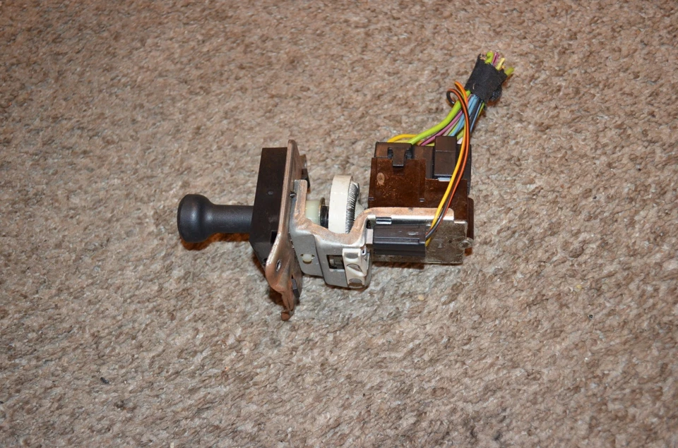 1987 1988 1989 DODGE SHELBY DAYTONA HEADLIGHT LAMP SWITCH LIGHT OEM Foto 2 de 4