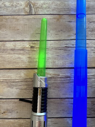 Star Wars Bladebuilders JEDI MASTER LIGHTSABER kit Electronic 100+ combinations - Picture 6 of 7