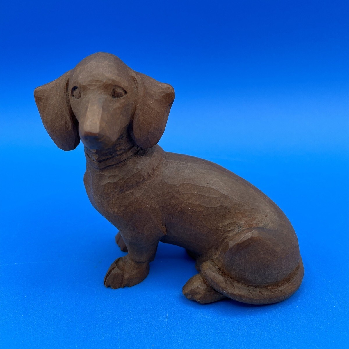 VINTAGE BLACK FOREST WOOD CARVING OF A DACHSHUND DOG | eBay