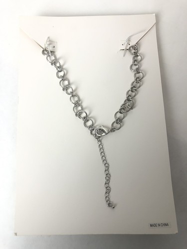 Collar grueso de plástico negro Penelope Ann diamantes de imitación disfraz joyería - Imagen 3 de 6