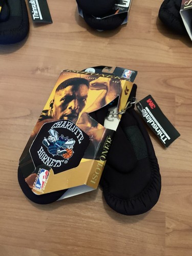 NBA Isotoner Toddler Child Gloves Mittens Hornets Spurs Nets Suns - Picture 9 of 23