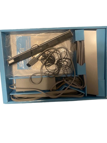 Nintendo Wii Konsole 25th Anniversary Edition in OVP - Bild 3 von 8