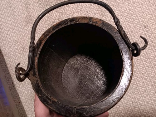 VINTAGE PRIMITIVE SMALL WOODEN BERRY BUCKET PAIL SHAKER IRON FOLK ART WOOD #1 - Picture 7 of 8