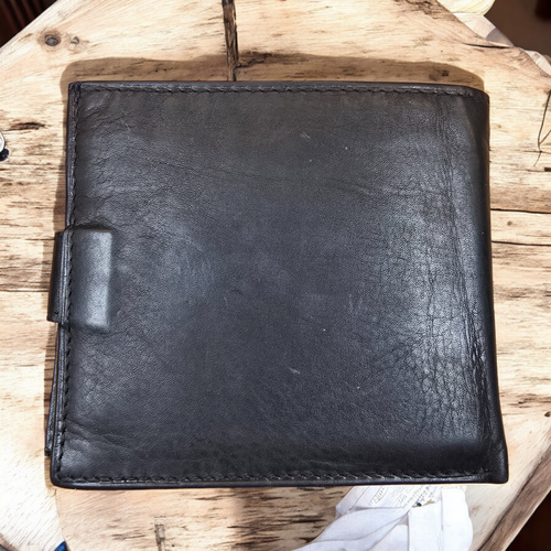 Cartera de cuero negro súper suave de calidad premium para hombre con tarjetero - Imagen 8 de 17