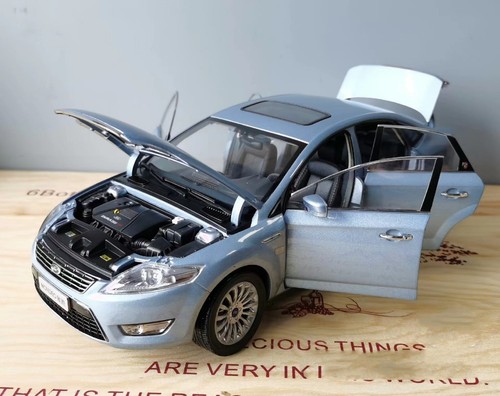 Ford Mondeo ZHISHENG versión antigua 1/18 modelo de coche - Imagen 4 de 5