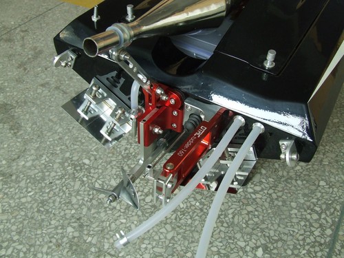 G30D 30CC Black Fiber Glass 65KM/H Gasoline Racing ARTR RC Boat W/ Radio System - Picture 3 of 8