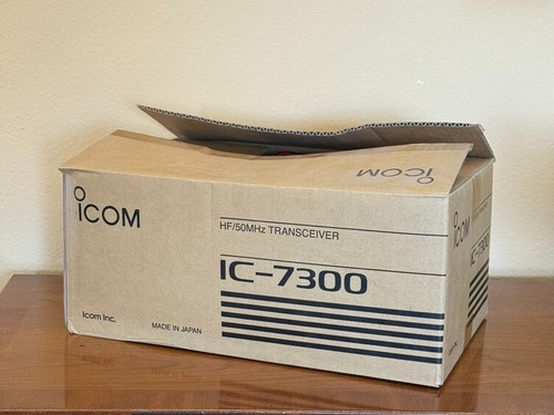 ICOM IC-7300 HF TRANSCEIVER - Zdjęcie 5 z 6