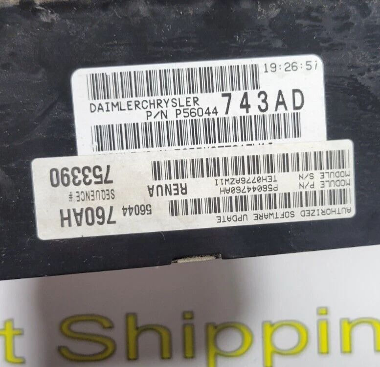 Jeep Commander Cherokee 2006 módulo de control del motor 56044743AD 4,7 L ECM Foto 3 de 3