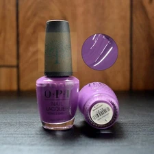 OPI Nail Lacquer 0.5oz/15mL Brand New Authentic - Violet Visionary  - LA11
