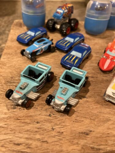 Lotto di 15 mini auto Hot Wheels Finders Keepers con 4 cialde - Foto 2 di 7