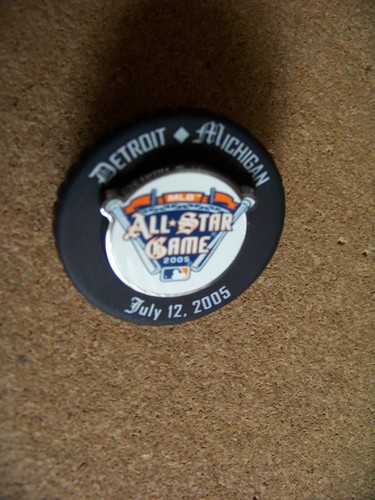 2005 AS All Star Game spinning tire Detroit Michigan lapel pin MLB Tigers c35623 - Picture 3 of 8