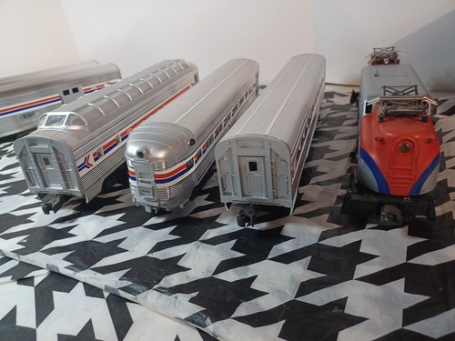 Lot Of Lionel Amtrak 6-18303 GG-1 Loco, Passenger Cars 9100 To 9107 With Boxes - Picture 22 of 24