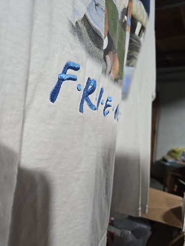 Vtg Y2K FRIENDS TV Show T-Shirt Double Sided Embroidered "FRIENDS" Men's 2XL - Picture 11 of 23