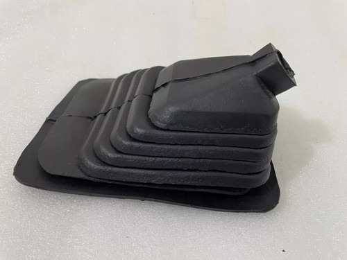 Suzuki Samurai Gypsy SJ413 SJ410 4x4+Main Gear Shifter Lever Boot Rubber & Cover - Picture 9 of 11