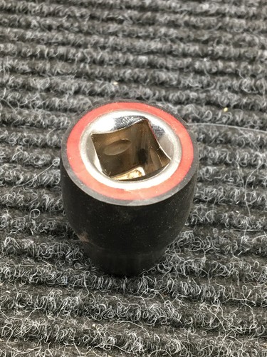 Enchufe aislado Cementex 3/8" 1000V 12PT - 1/2" unidad cuadrada - Imagen 4 de 5