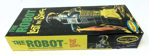 Polar Lights 5030 Lost in Space The Robot Sci-fi model kit SEALED - Picture 3 of 6