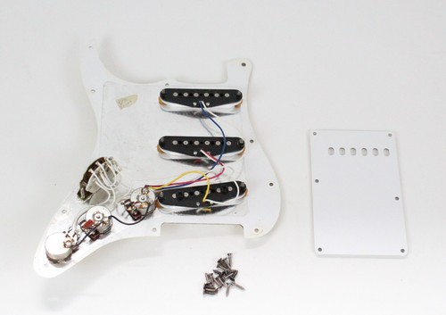 1998 Fender American Standard Stratocaster Loaded Pickguard 1990s USA Strat - Picture 2 of 8