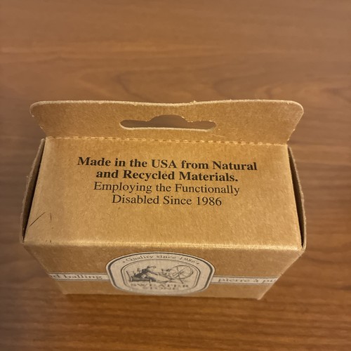 Sweater Stone Block Removes Pilling & Balling *New Sealed* - Picture 2 of 8