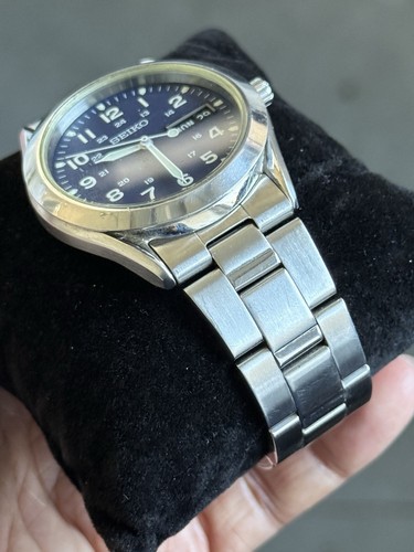 RARE Seiko 7N43-9080 – Classic Blue Dial Field Watch – JAPAN Quartz - Picture 3 of 8