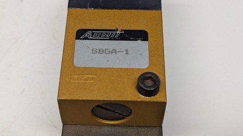 Valvola pneumatica Armit 3/2, aria pilota con ritorno molla e collettore, SBGA-1 - Foto 3 di 6