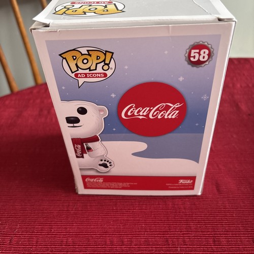 Funko POP! AD ICONS Coca-Cola Holiday Polar Bear #58 con protector - Imagen 4 de 5