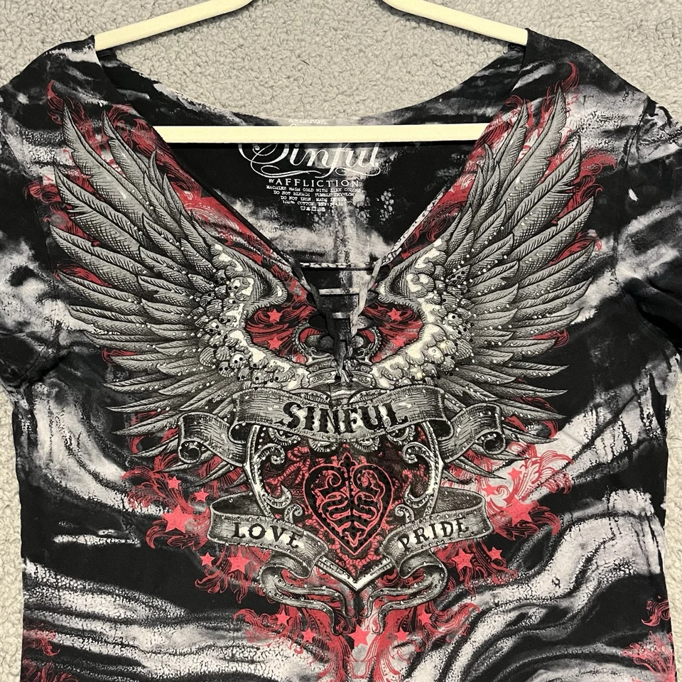 Camisa Sinful By Affliction Mujer Extra Grande Negra Manga Corta Embellecida Top Foto 2 de 4