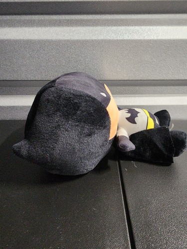 Toy Factory Justice League Batman Chibi DC Comics Plush Figure w/Tag 10" - Picture 4 of 7