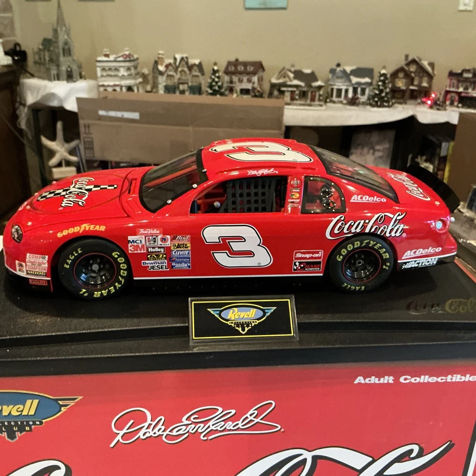 Dale Earnhardt Sr 1/18 NASCAR 1998 Coca-Cola Diecast NASCAR Foto 2 de 4