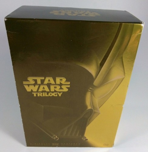 set de la trilogía original de Star Wars en formato VHS. El set incluye las pelí - Picture 1 of 2