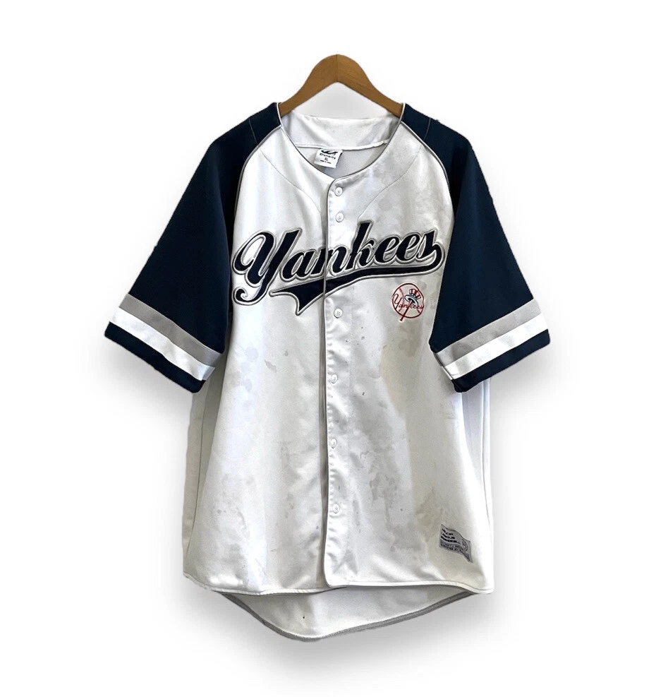 White baseball sales jersey