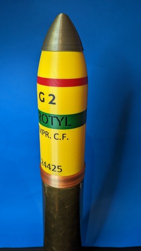 PLASTIC replica - 84mm 18 pounder shell. For your empty brass casings. PROP - Foto 3 di 4