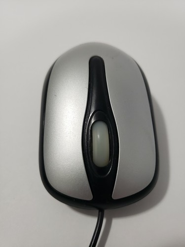 Gigaware 26-1143 Wired Optical Mouse USB Blue Light Scroll Wheel - Picture 2 of 6