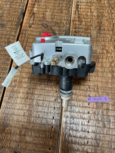 Honeywell Water Heater Gas Valve WV8840A 1051 222-47463-02C - Picture 8 of 8
