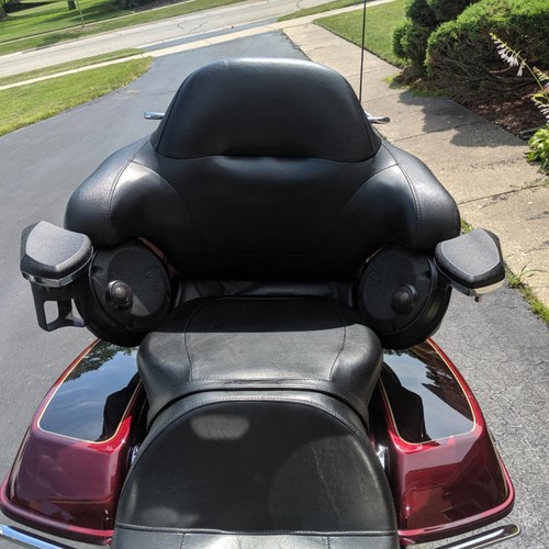 Rear Passenger Armrests W/Drink Holder For Harley Touring Road Tri Glide 2014+ - Picture 4 of 12