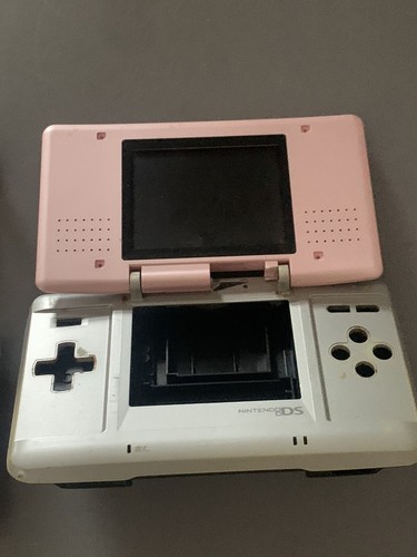 Nintendo DS Original X2 Console Titanium Silver / Pink For Parts / BROKEN - Picture 3 of 4