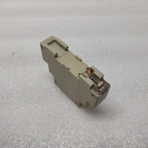TELEMECANIQUE RE1-LA002 DELAY TIMER 24-240VAC/DC - Picture 5 of 8