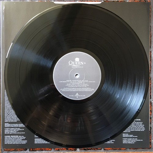 QUEEN GREATEST HITS III 3 UK 1st Press 2 X Vinyl LP LTD EDITION No 1715 NM COND - Picture 6 of 10