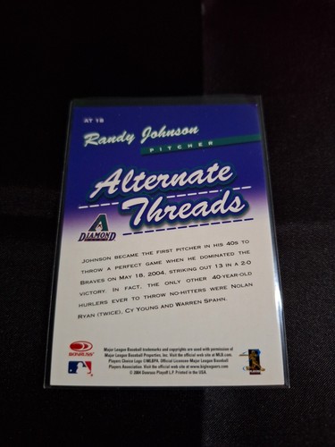 2005 LEAF ALTERNATE THREADS INSERT SP #AT 18 RANDY JOHNSON ARIZONA DIAMONDBACKS - Picture 2 of 2