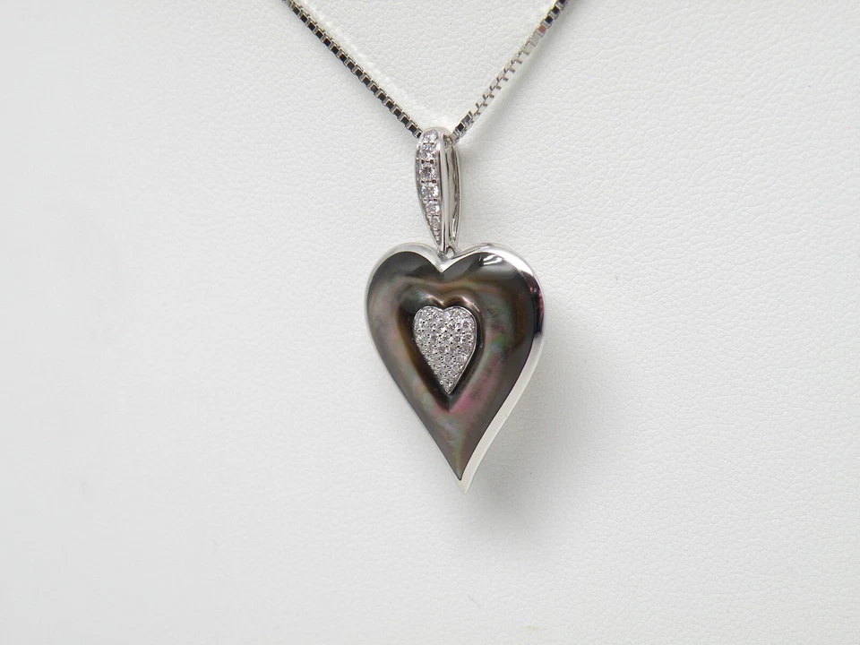Authentic Kabana 14k White Gold, Black Mother of Pearl, Diamonds,  Heart Pendant - Image 4 of 4
