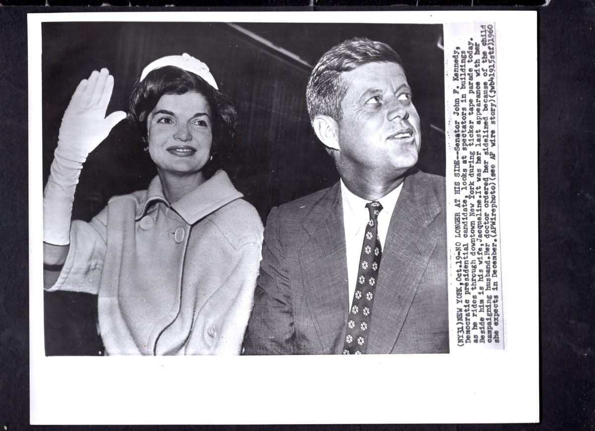 洋書　Jacqueline Kennedy et・・・ 71FcHDnx4bL._UF350,350_QL50_.jpg