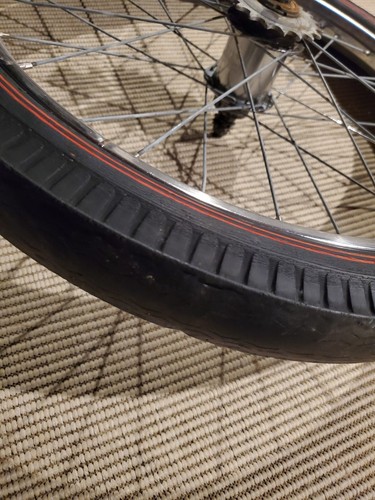 Muscle Bike Huffy Slingshot BAND CHEATER SLICK 20X2.125 Original 3 SPEED RIM - Picture 2 of 12