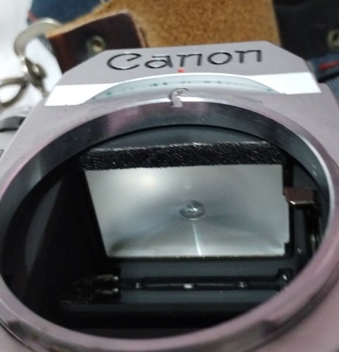 Canon Camera AE-1 35mm With 28mm 1:2.8 FD Lens And New Battery Please Read - Picture 11 of 13