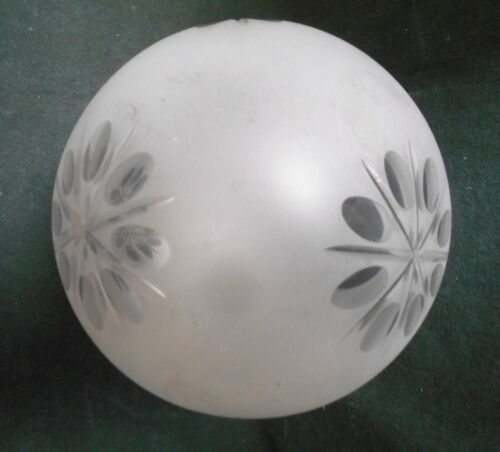 ANTIQUE SET OF 3 VICTORIAN FROSTED AND CUT BALL SHADES - Picture 8 of 9